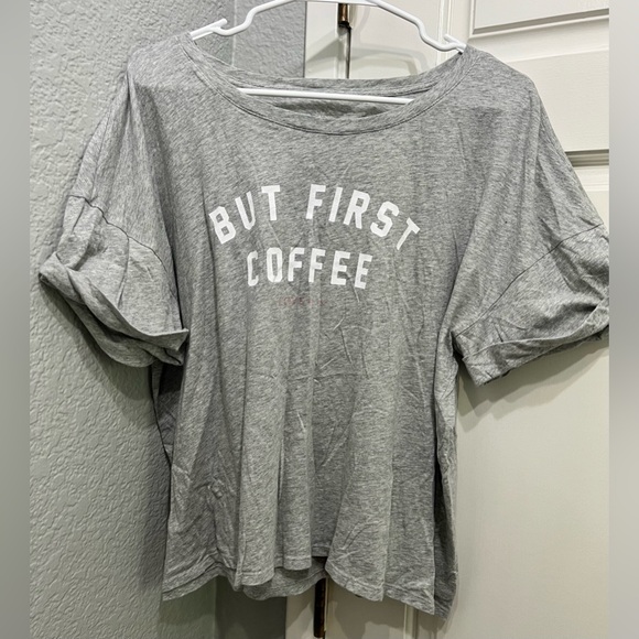 Love by GAP Forever Favorite tee - Picture 1 of 6